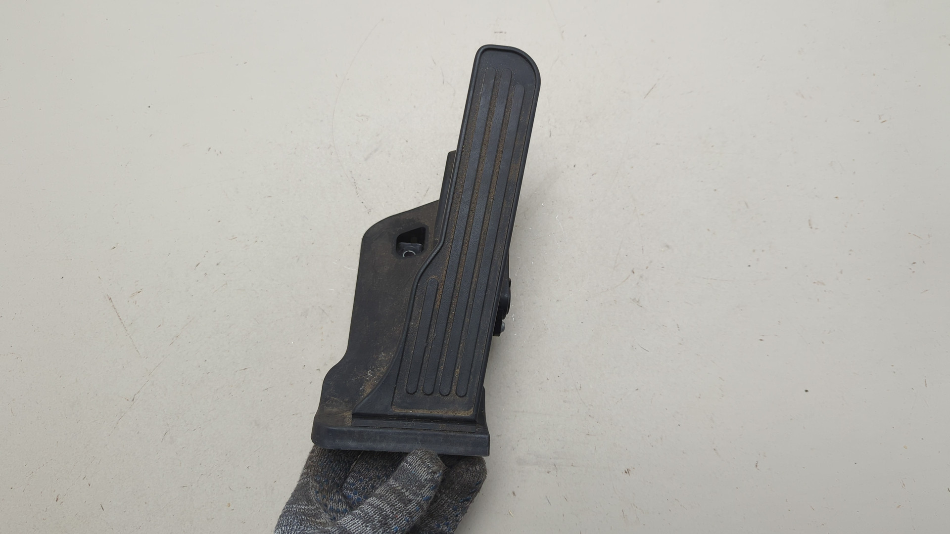 Педаль газа