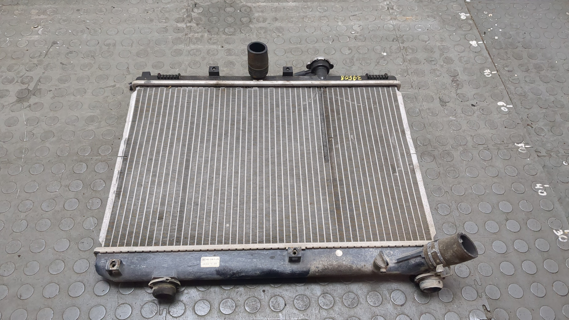 Радиатор охлаждения двигателя основной