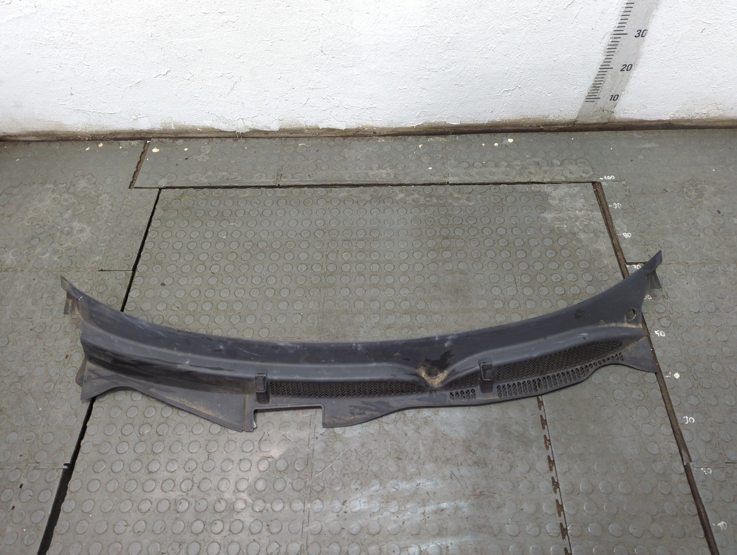 Решетка стеклоочистителей (Жабо)