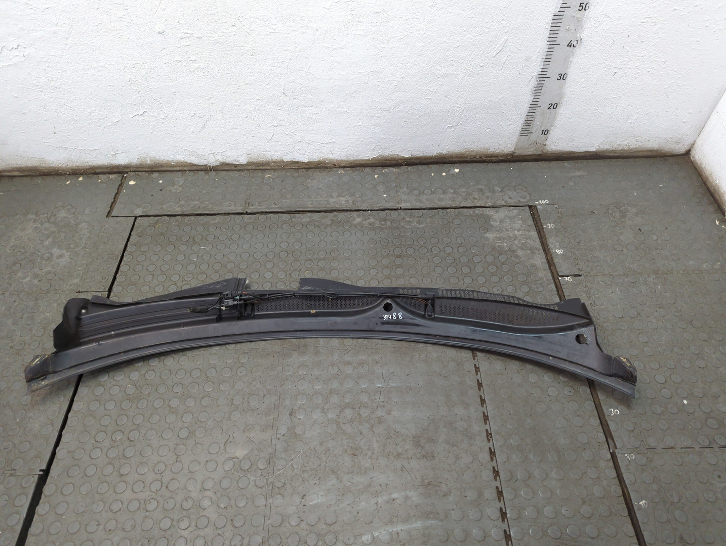 Решетка стеклоочистителей (Жабо)