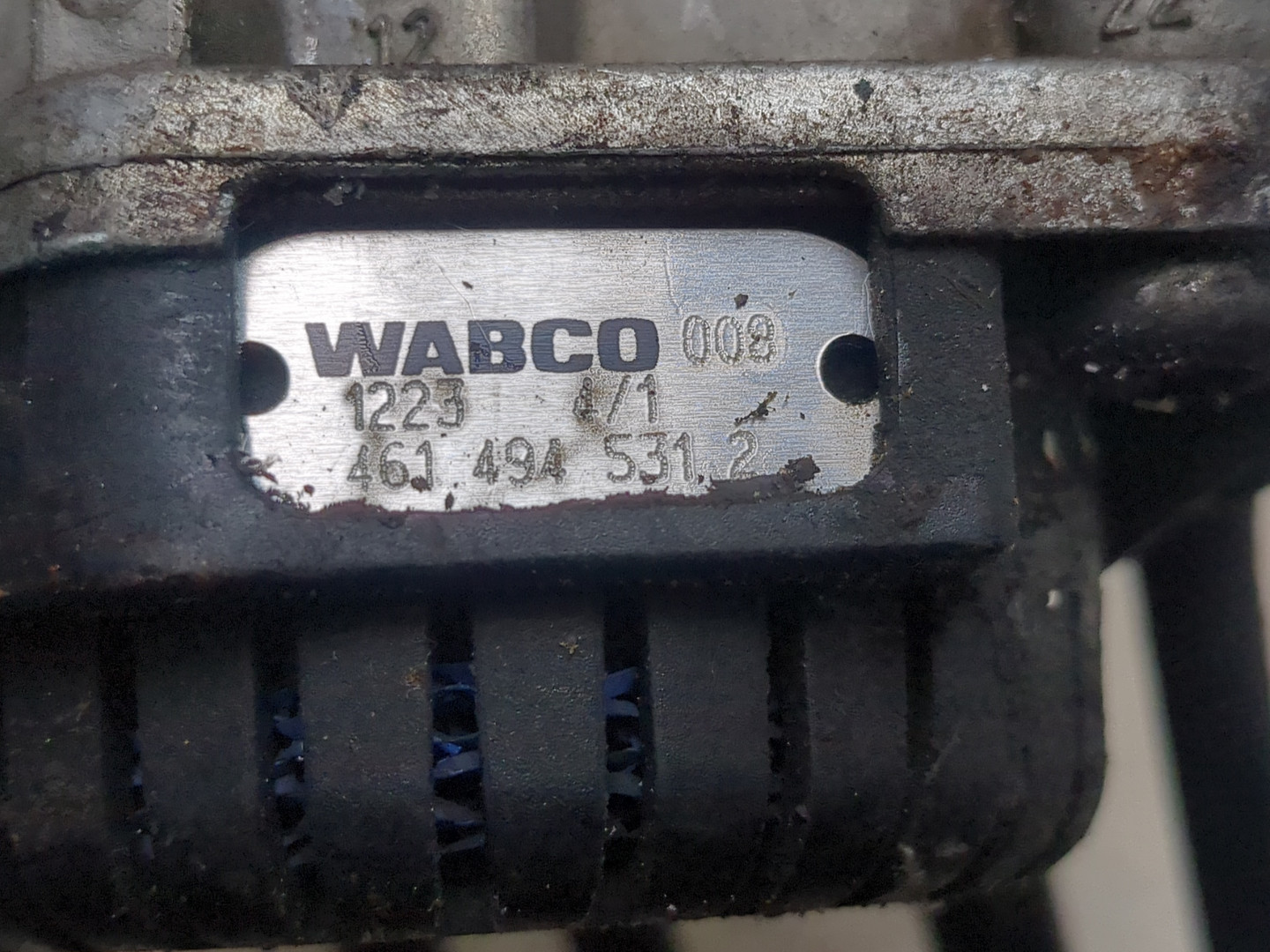 Кран тормозной главный