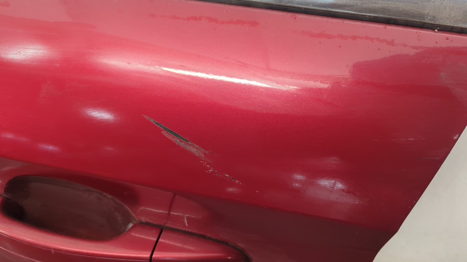 Дверь передняя левая