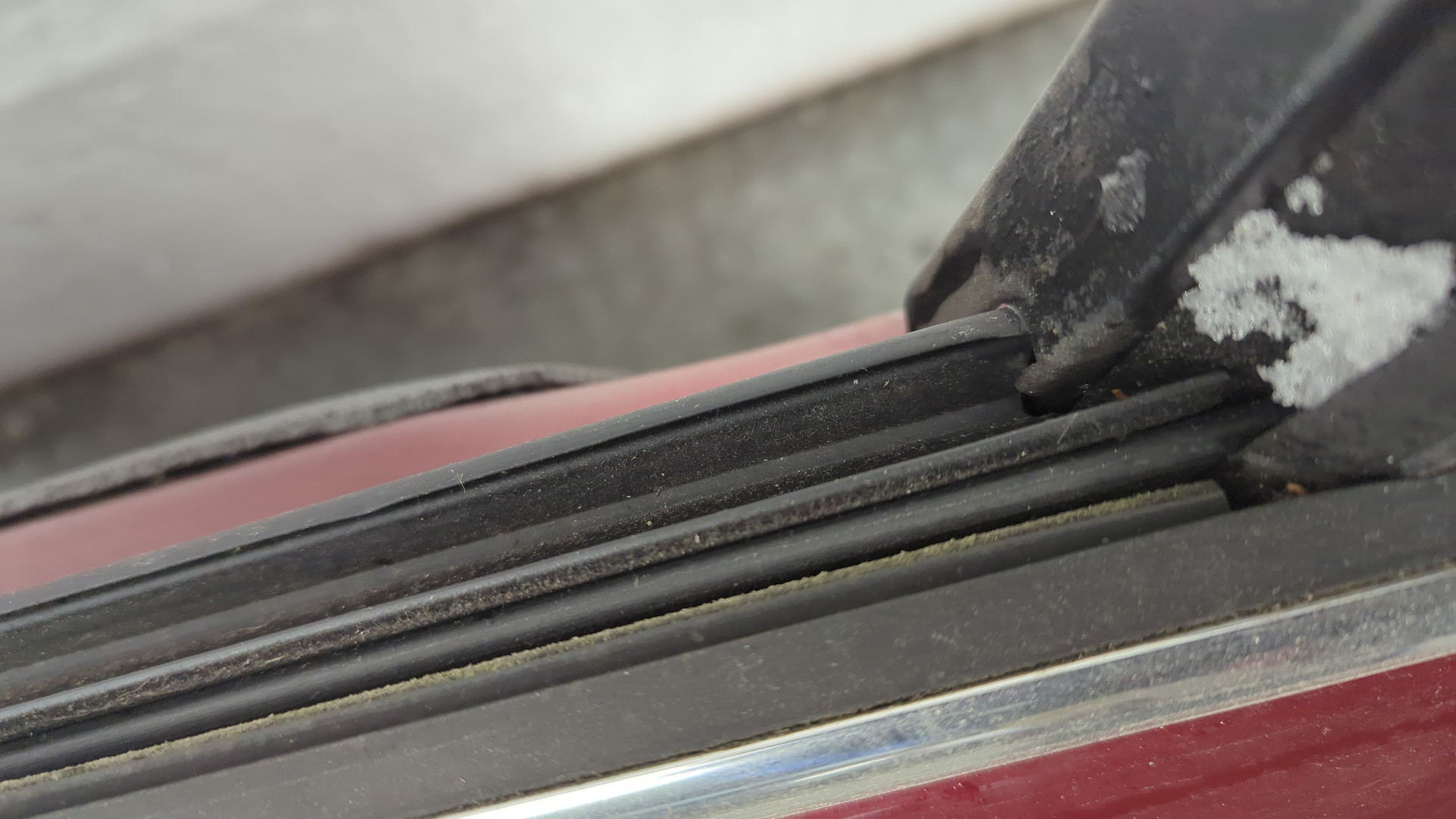 Дверь передняя левая