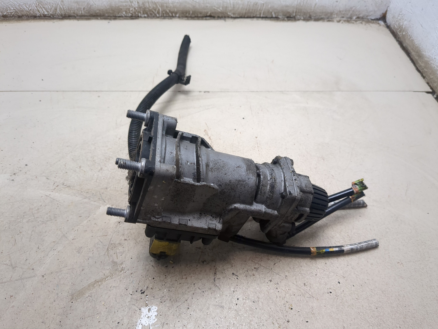 Кран тормозной главный