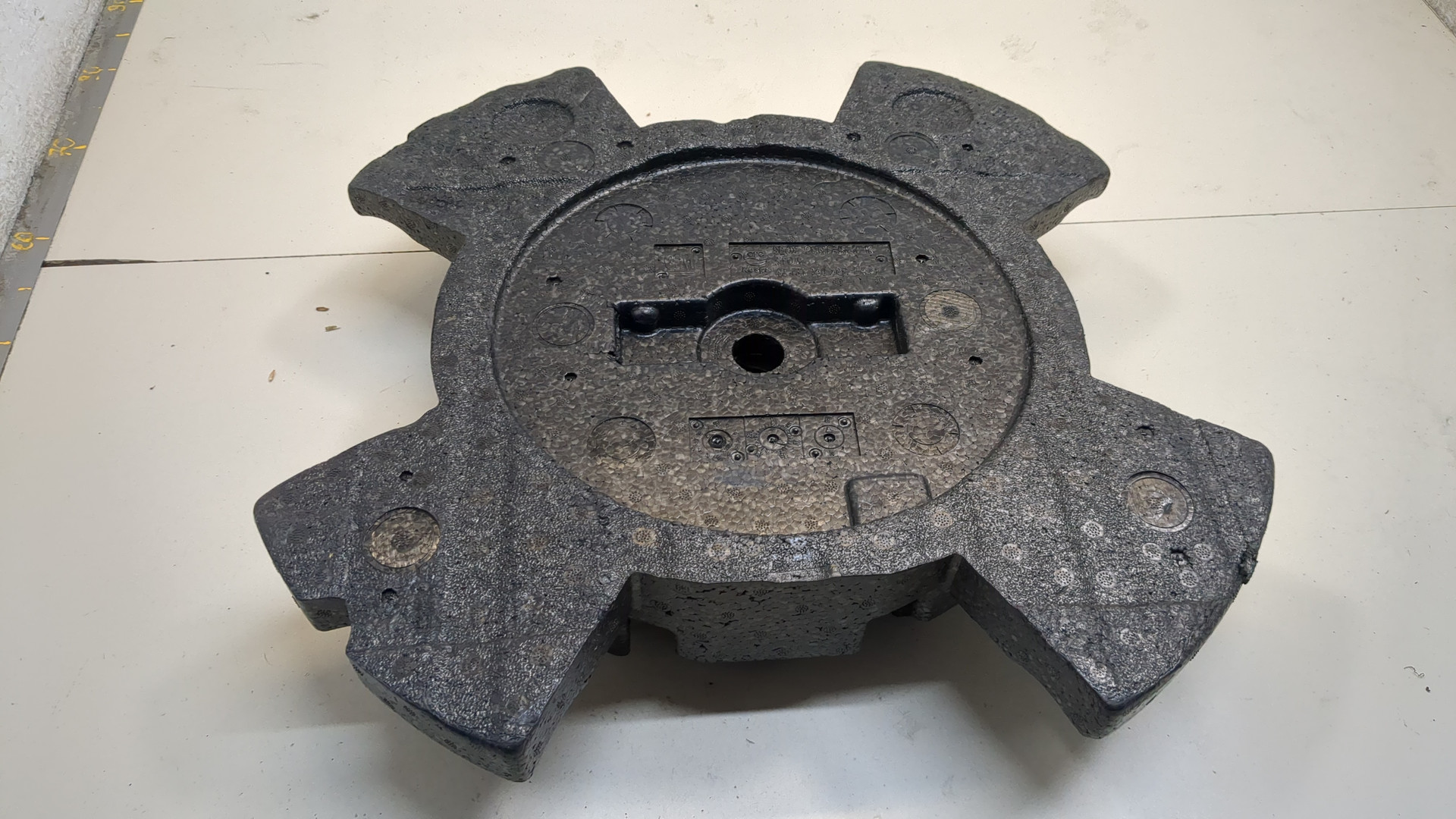 Обшивка багажника