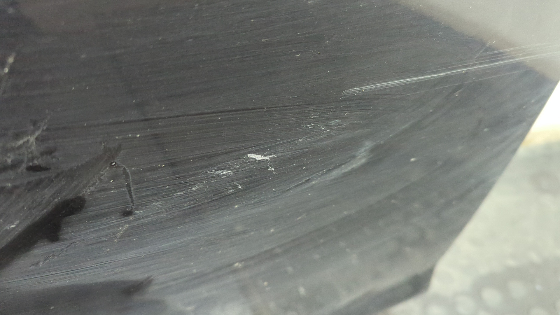 Дверь передняя левая