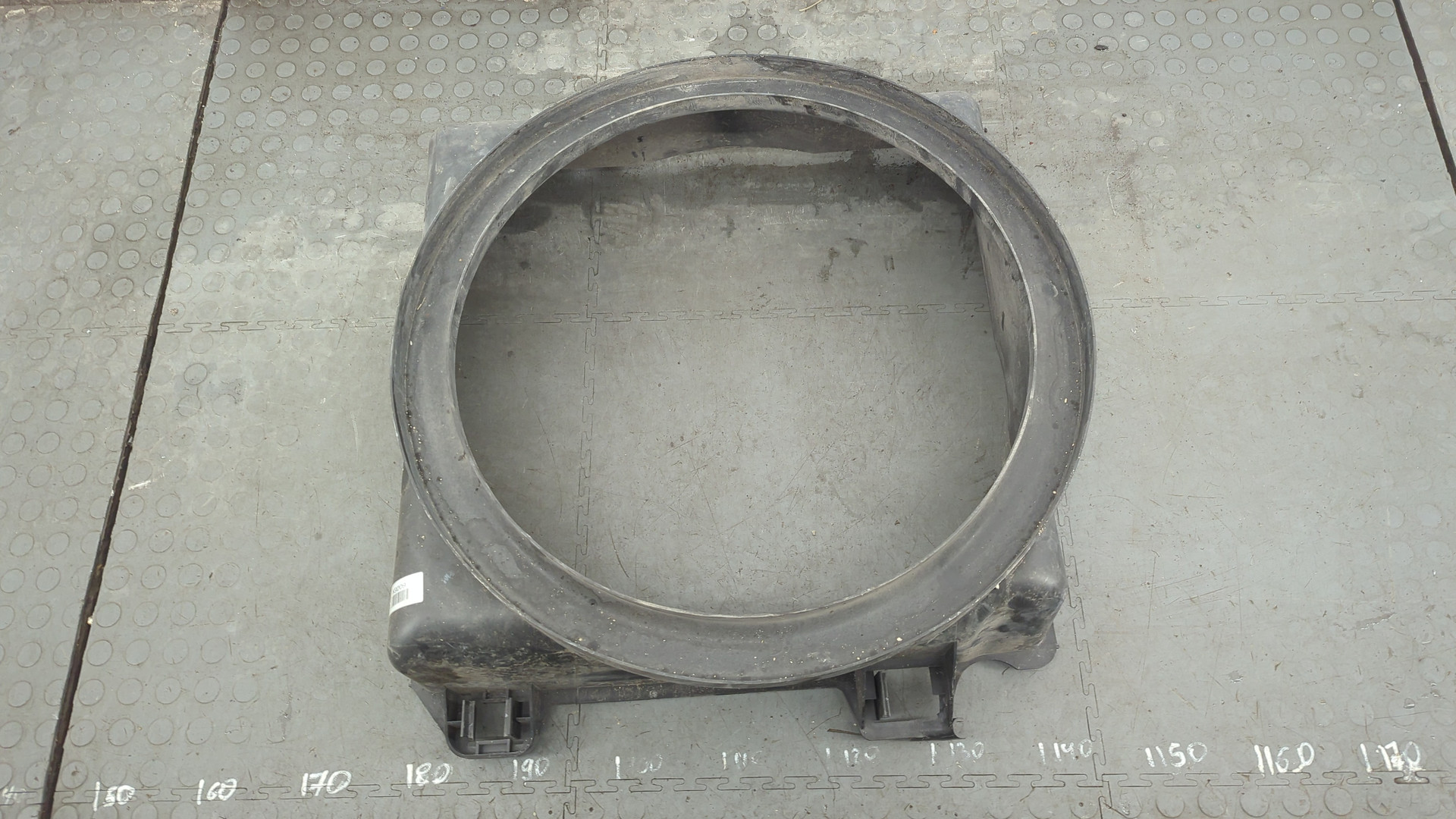 Диффузор вентилятора