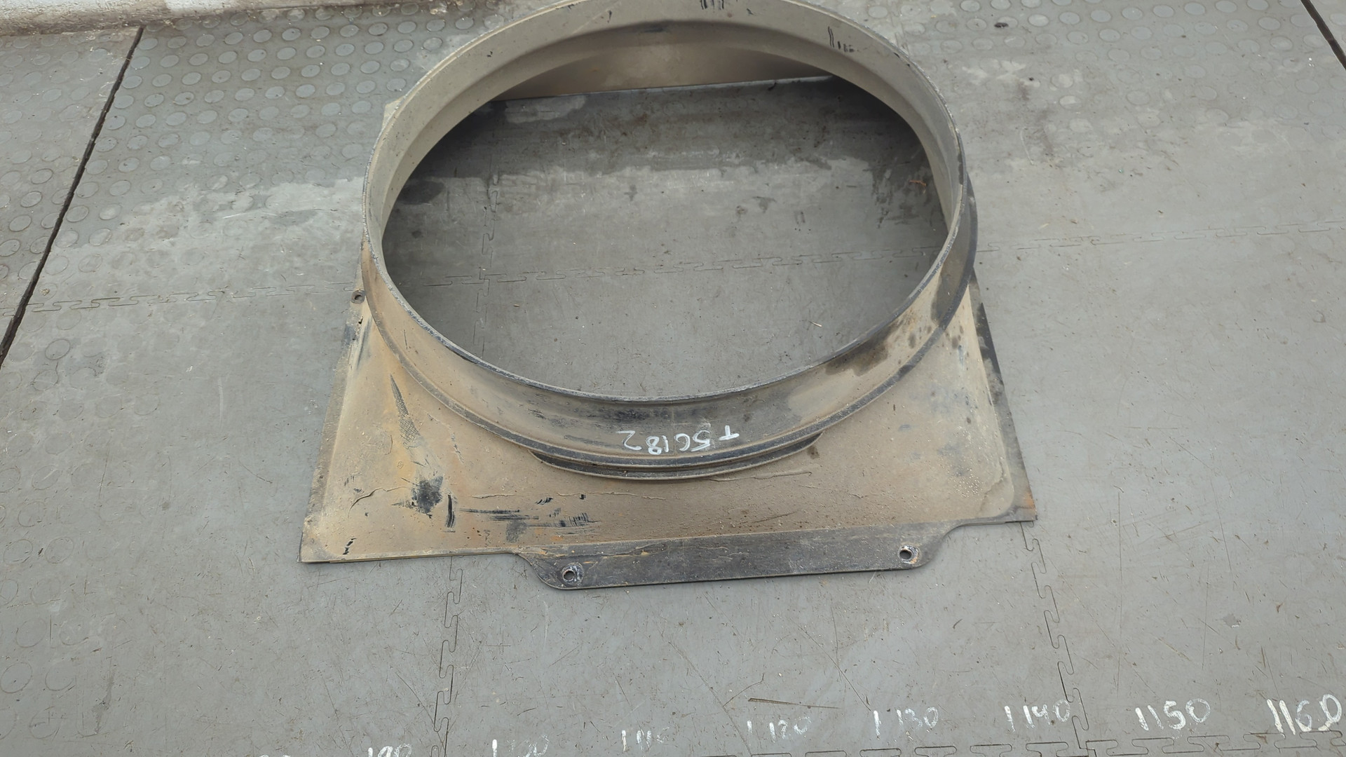 Диффузор вентилятора