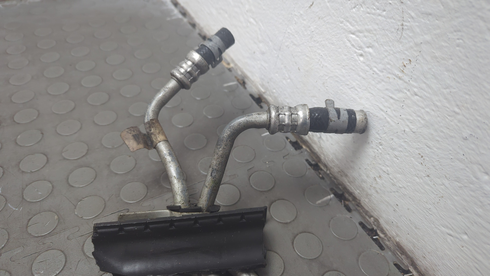 Трубка масляная