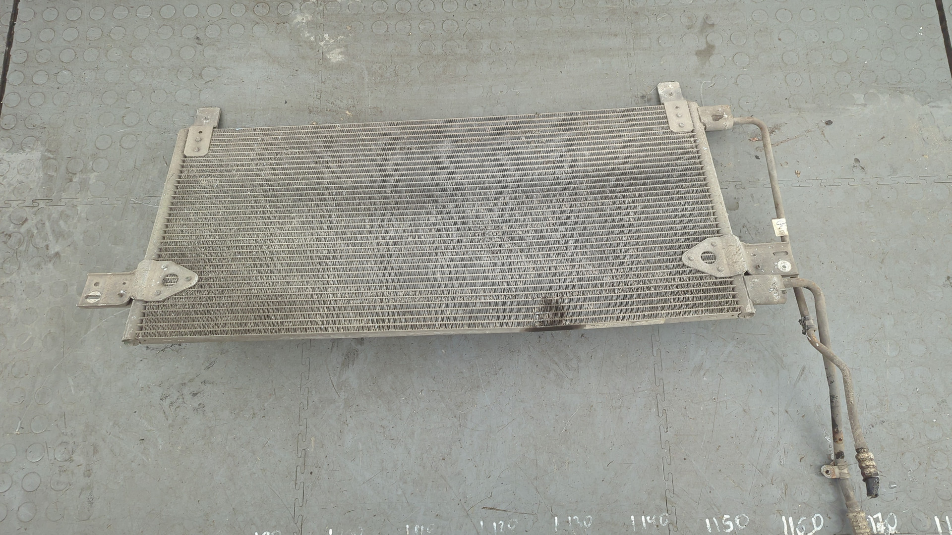 Радиатор кондиционера / конденсер