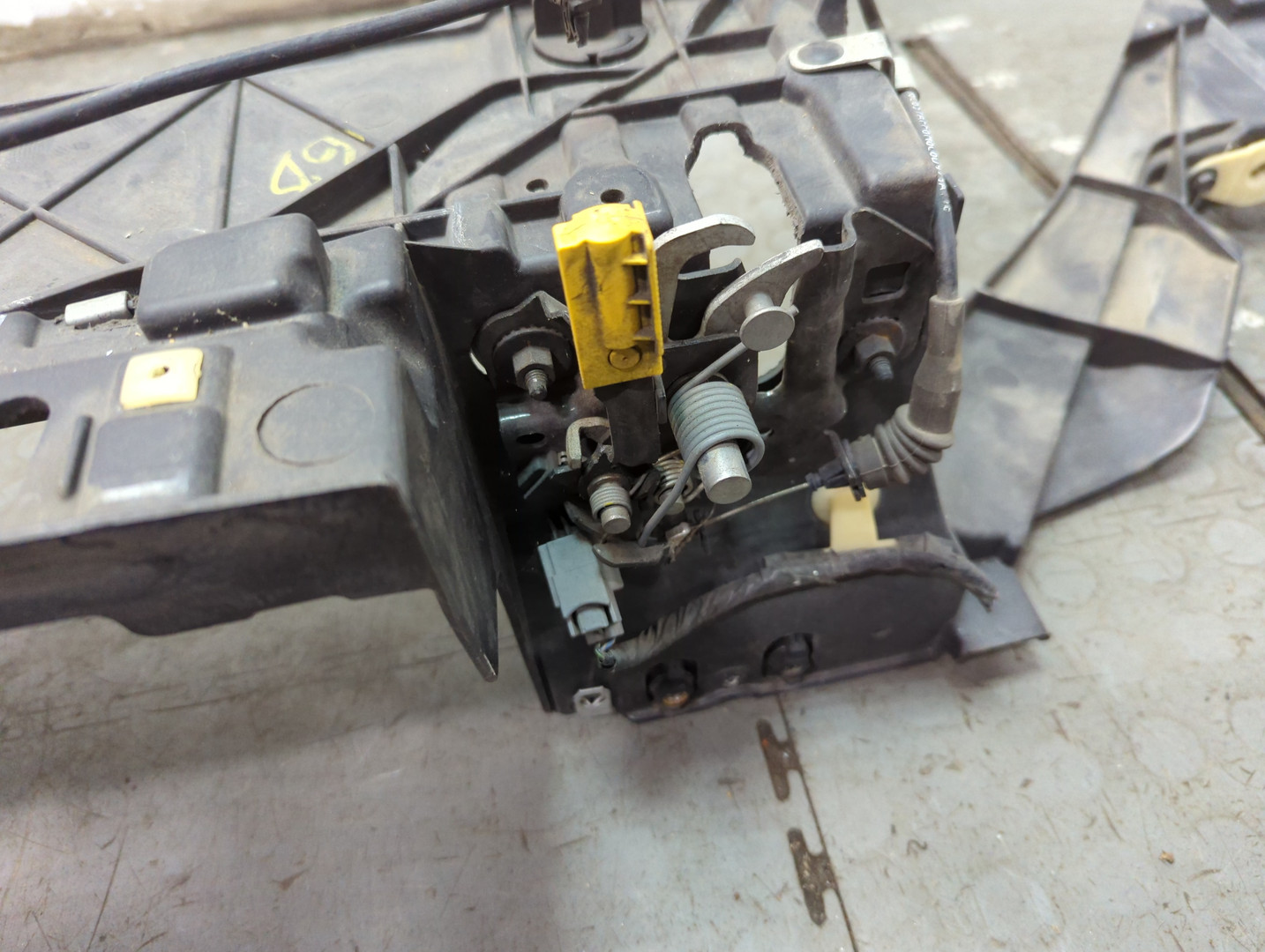 Панель передняя (телевизор)