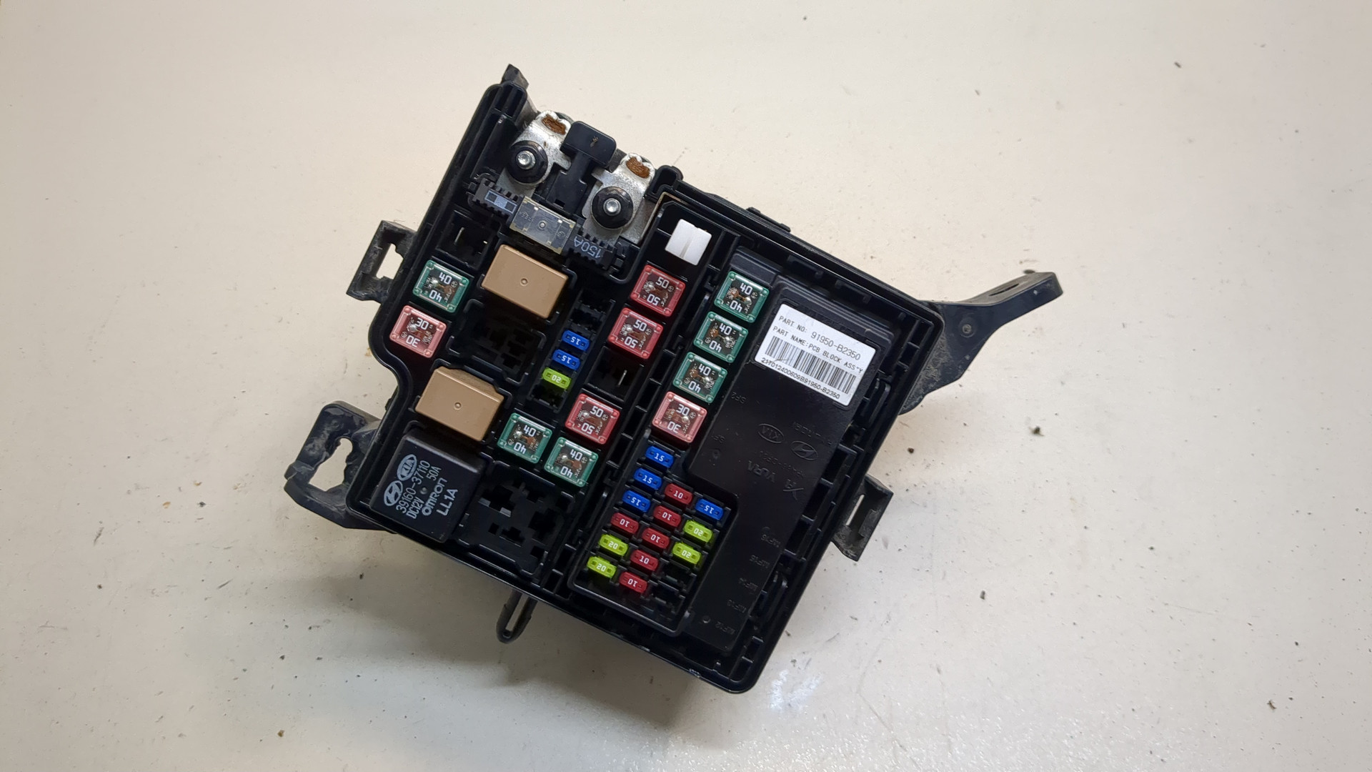 Блок предохранителей