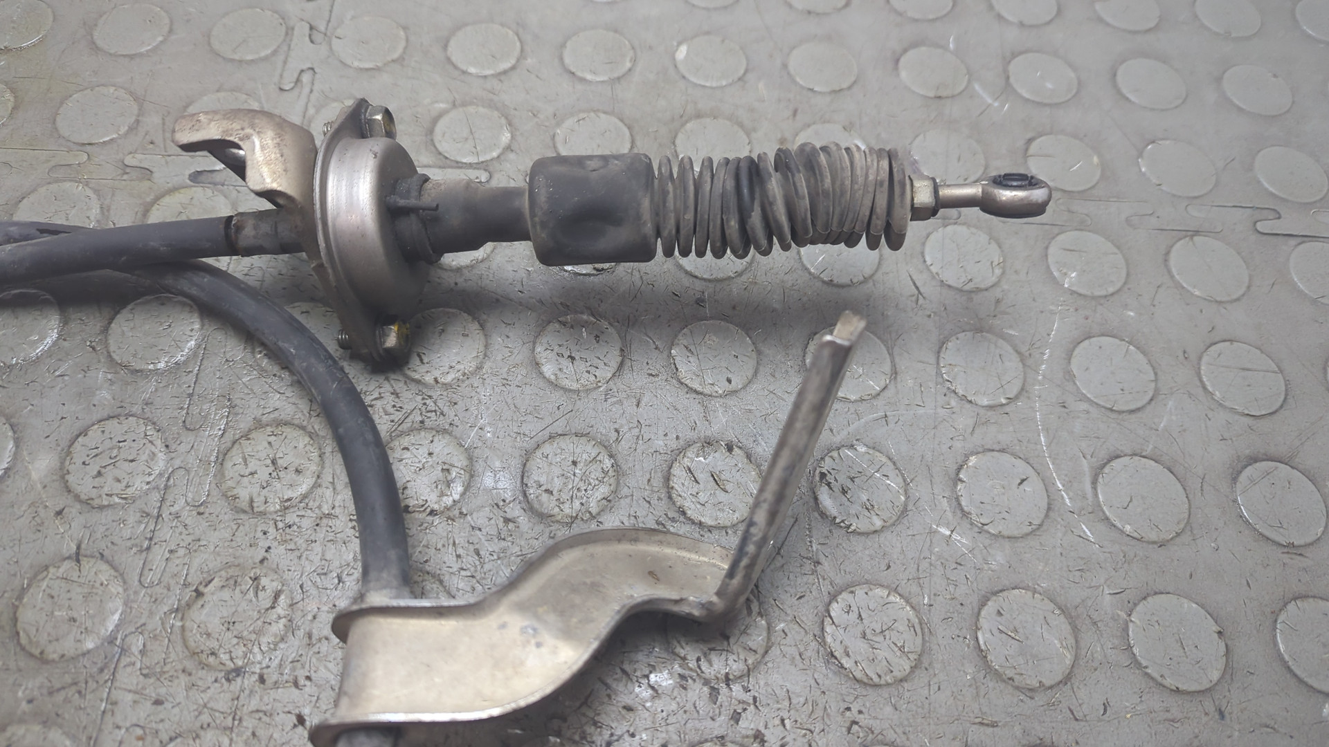 Трос КПП (выбора/переключения передач)