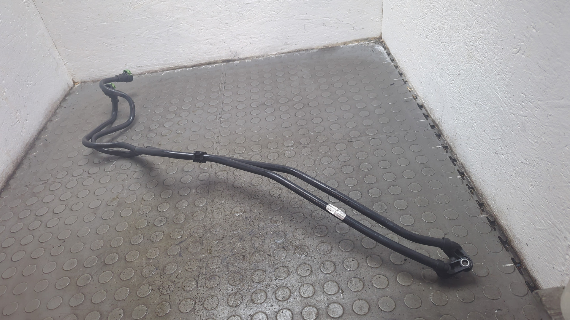 Трубка системы охлаждения