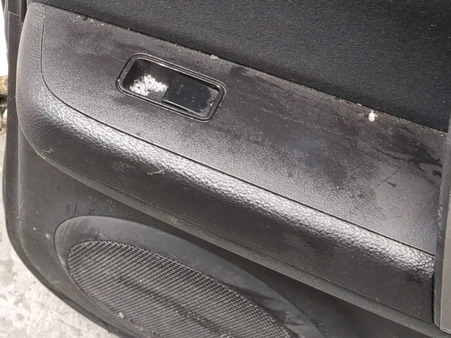 Дверь задняя правая