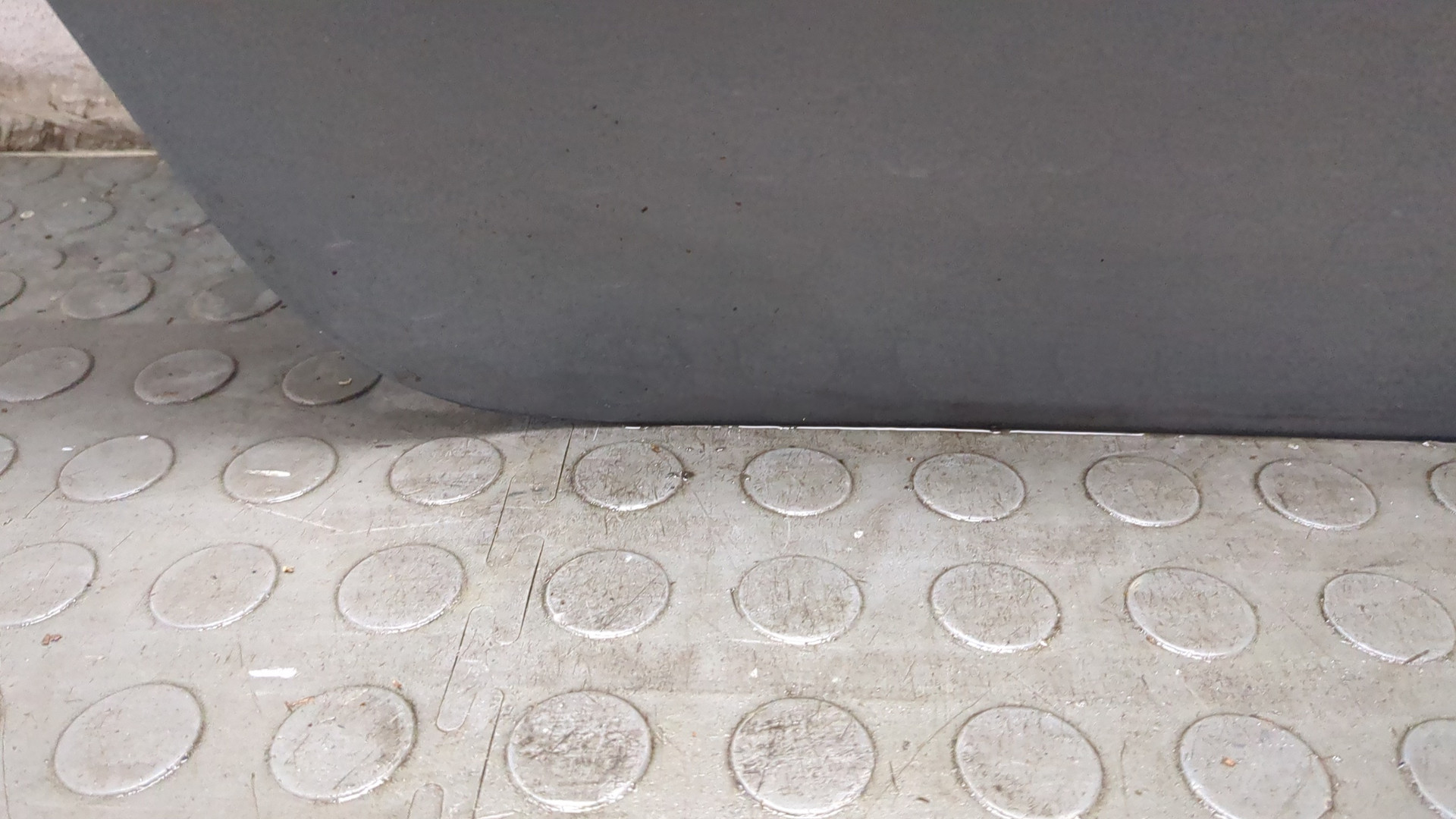 Дверь задняя правая