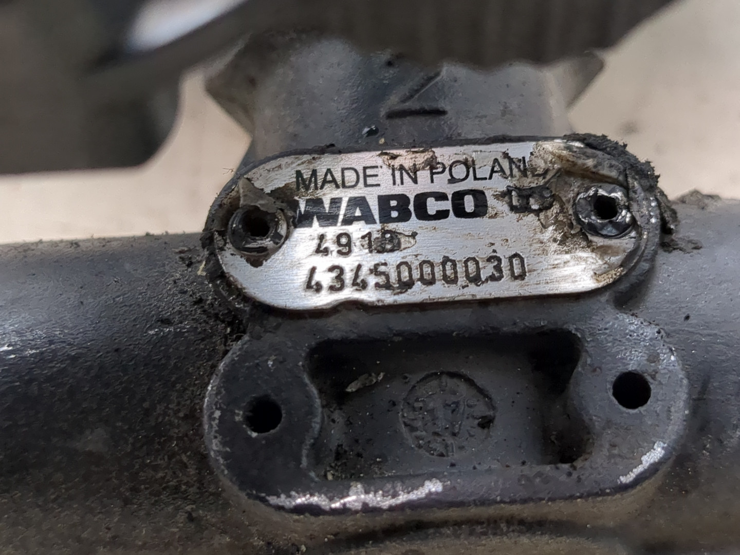 Кран нагрузочный