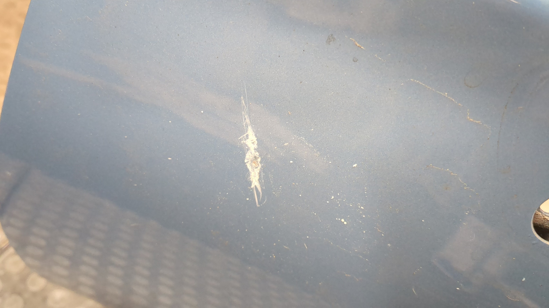 Дверь передняя левая