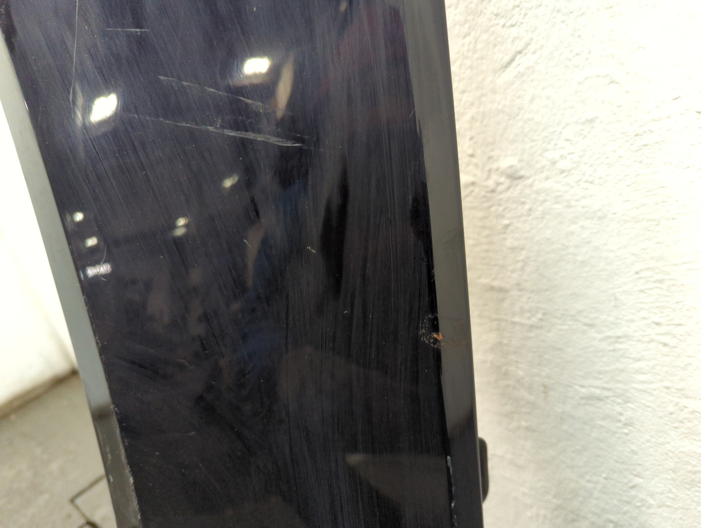 Крыло переднее левое