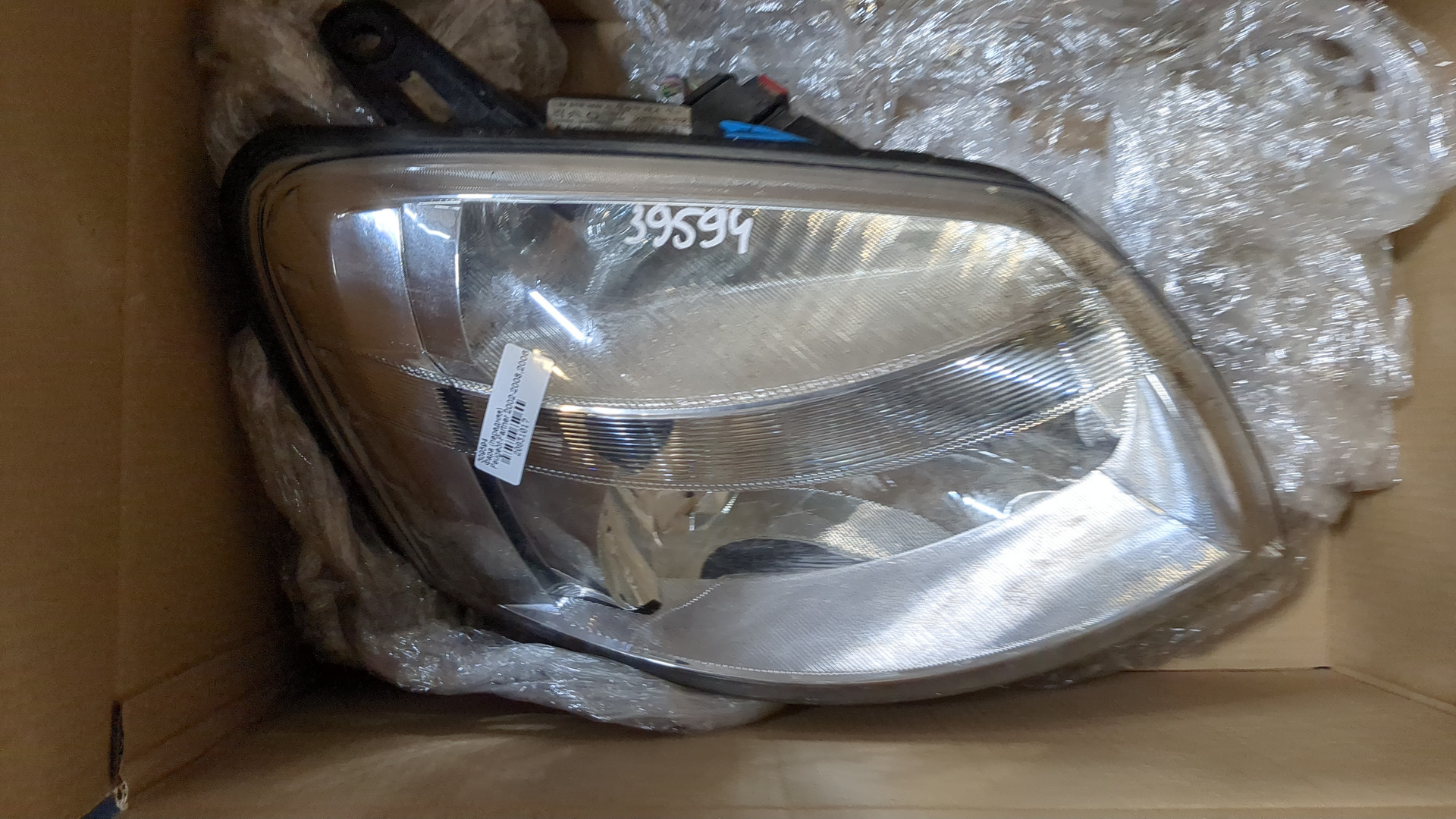 Фара правая