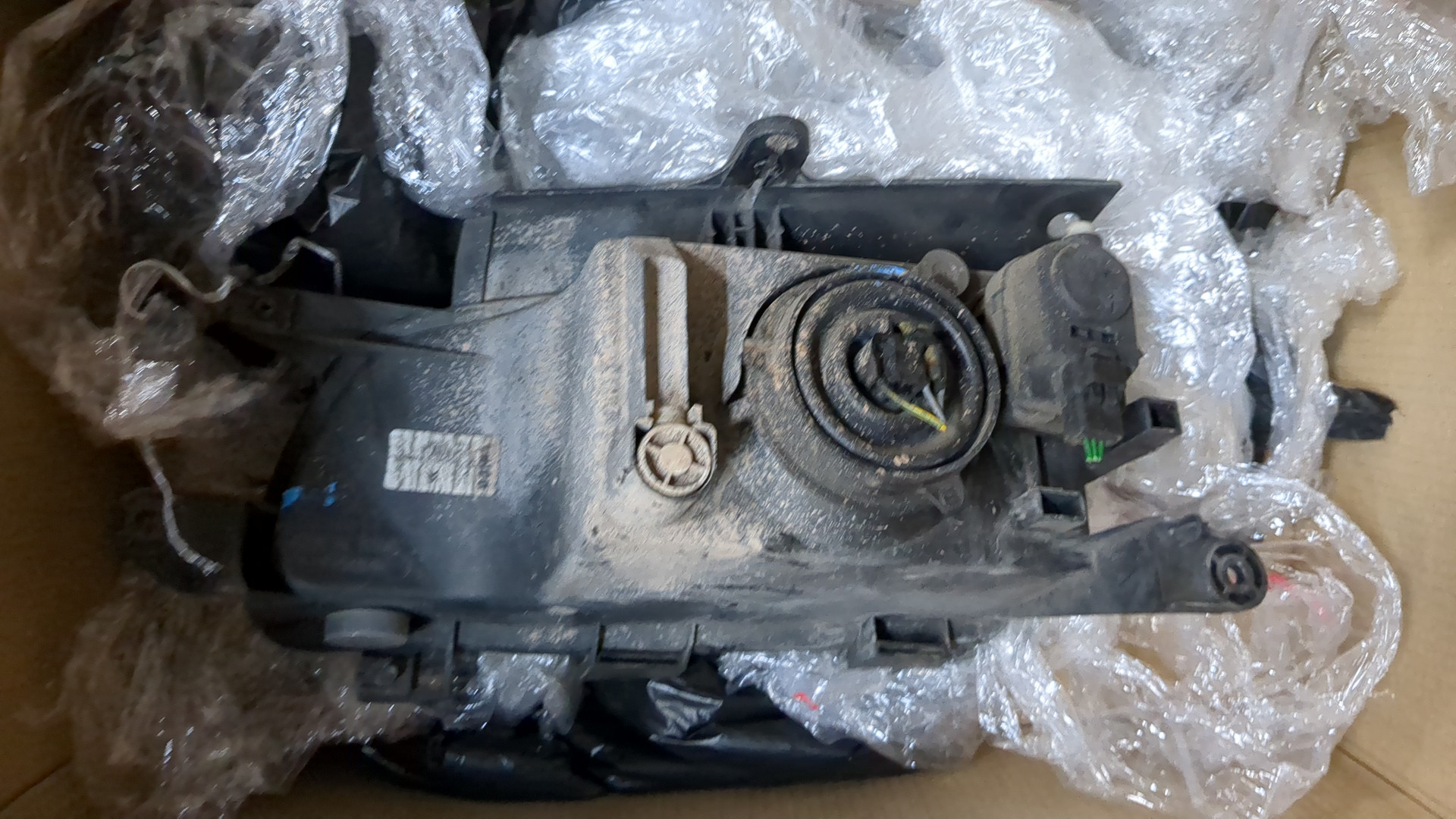 Фара правая