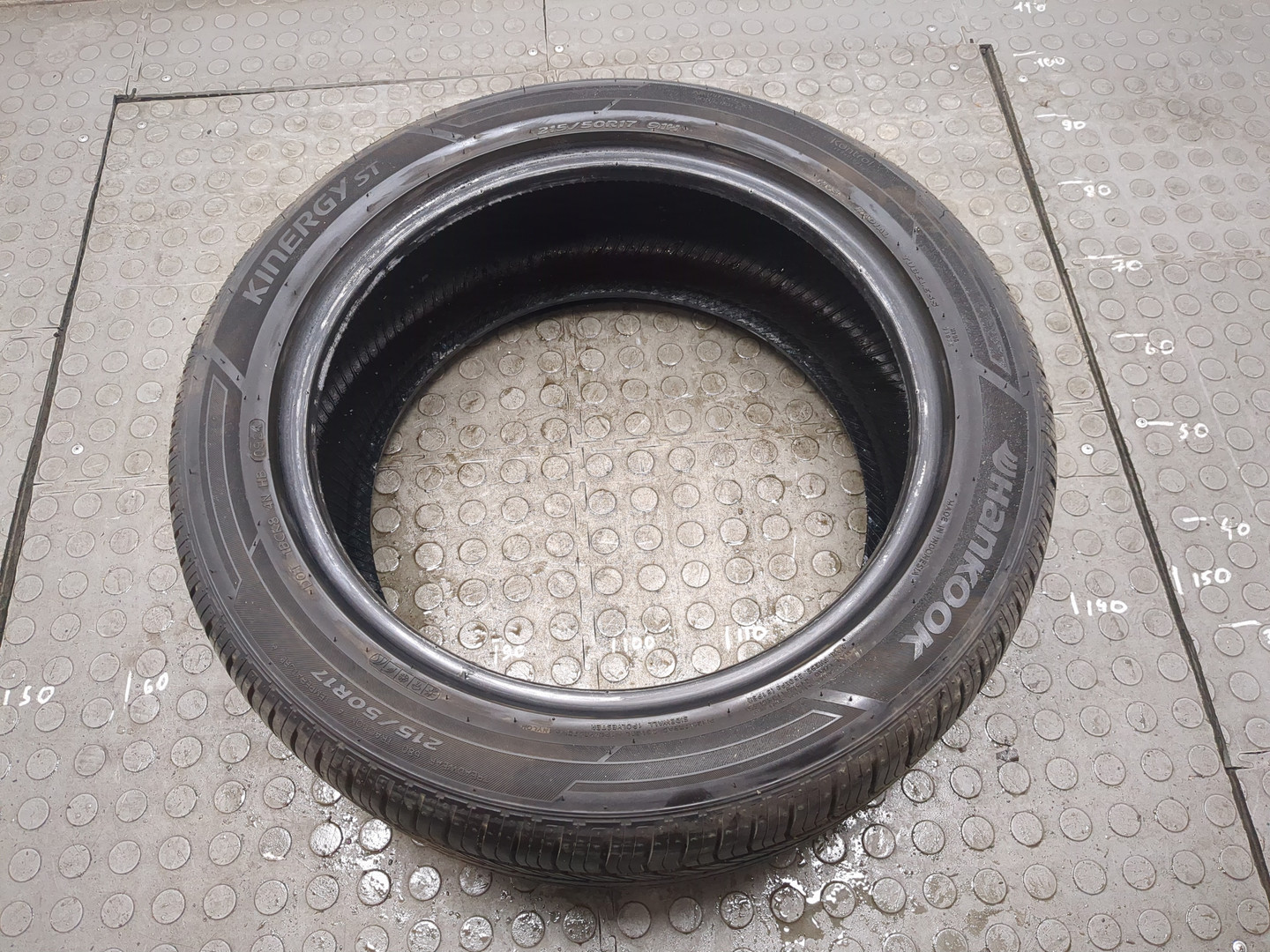 Шины комплект (4 шт.)