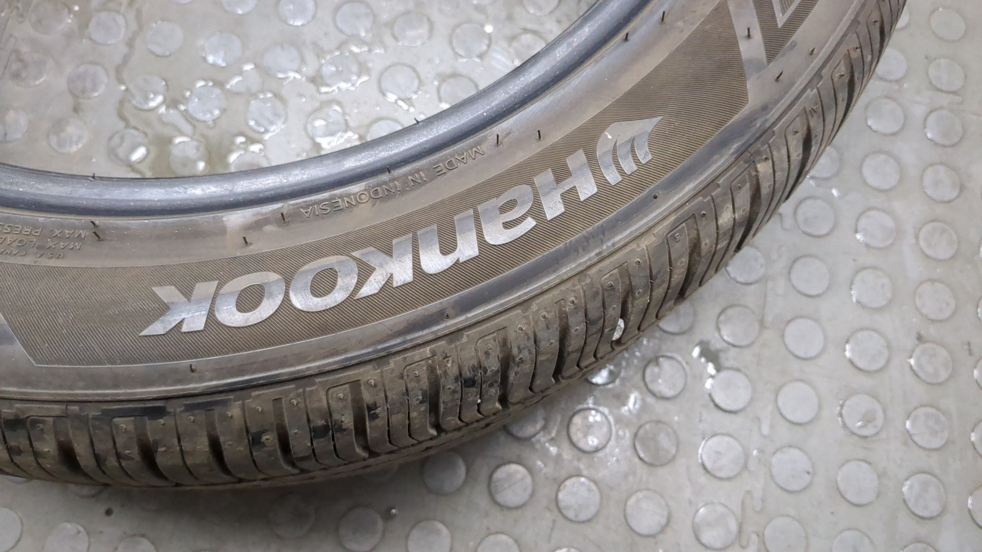 Шины комплект (4 шт.)