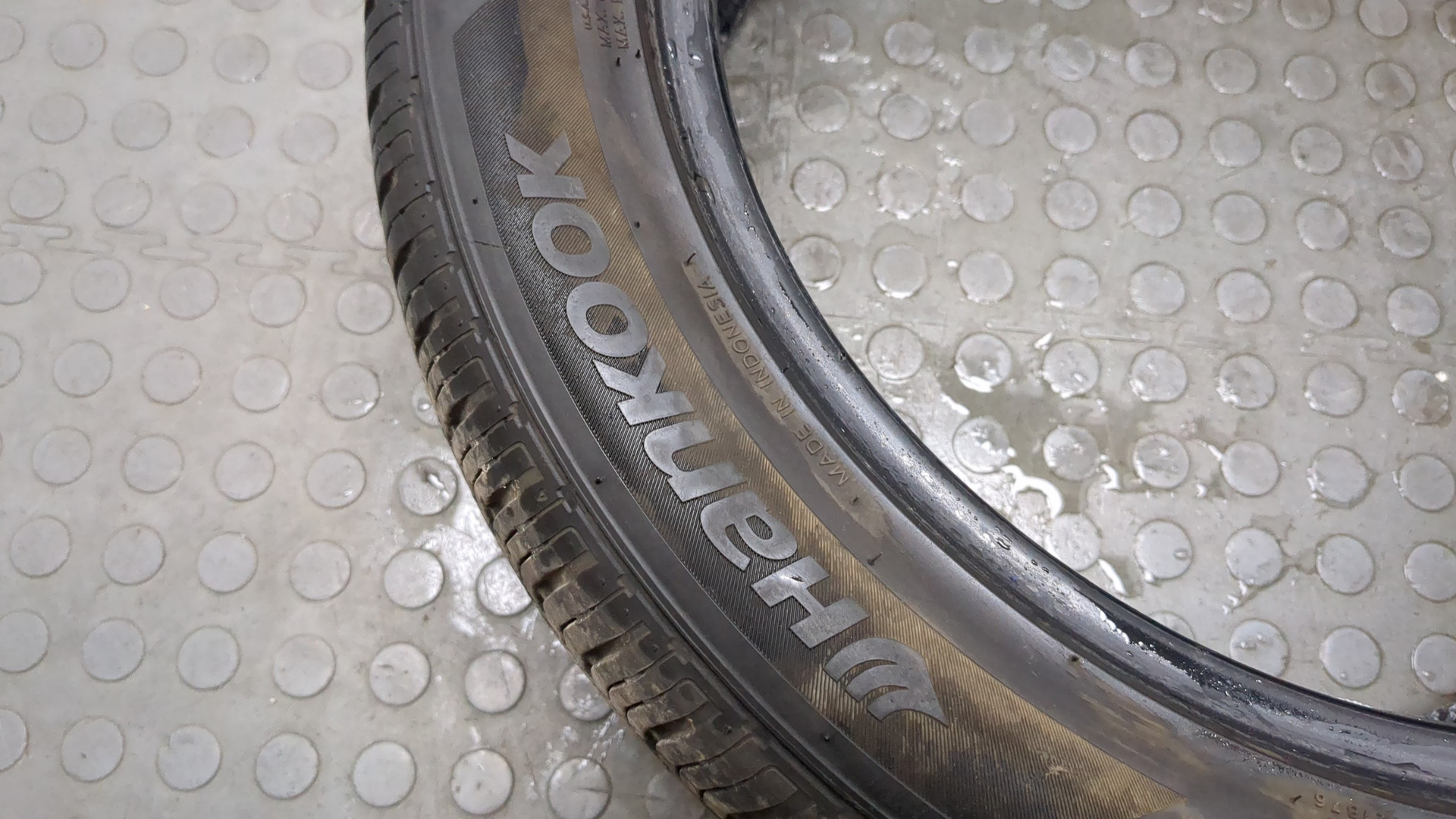 Шины комплект (4 шт.)