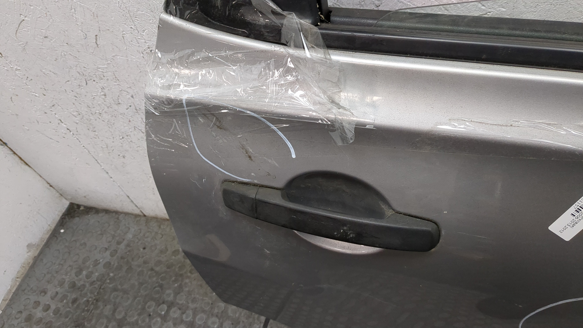 Дверь задняя правая