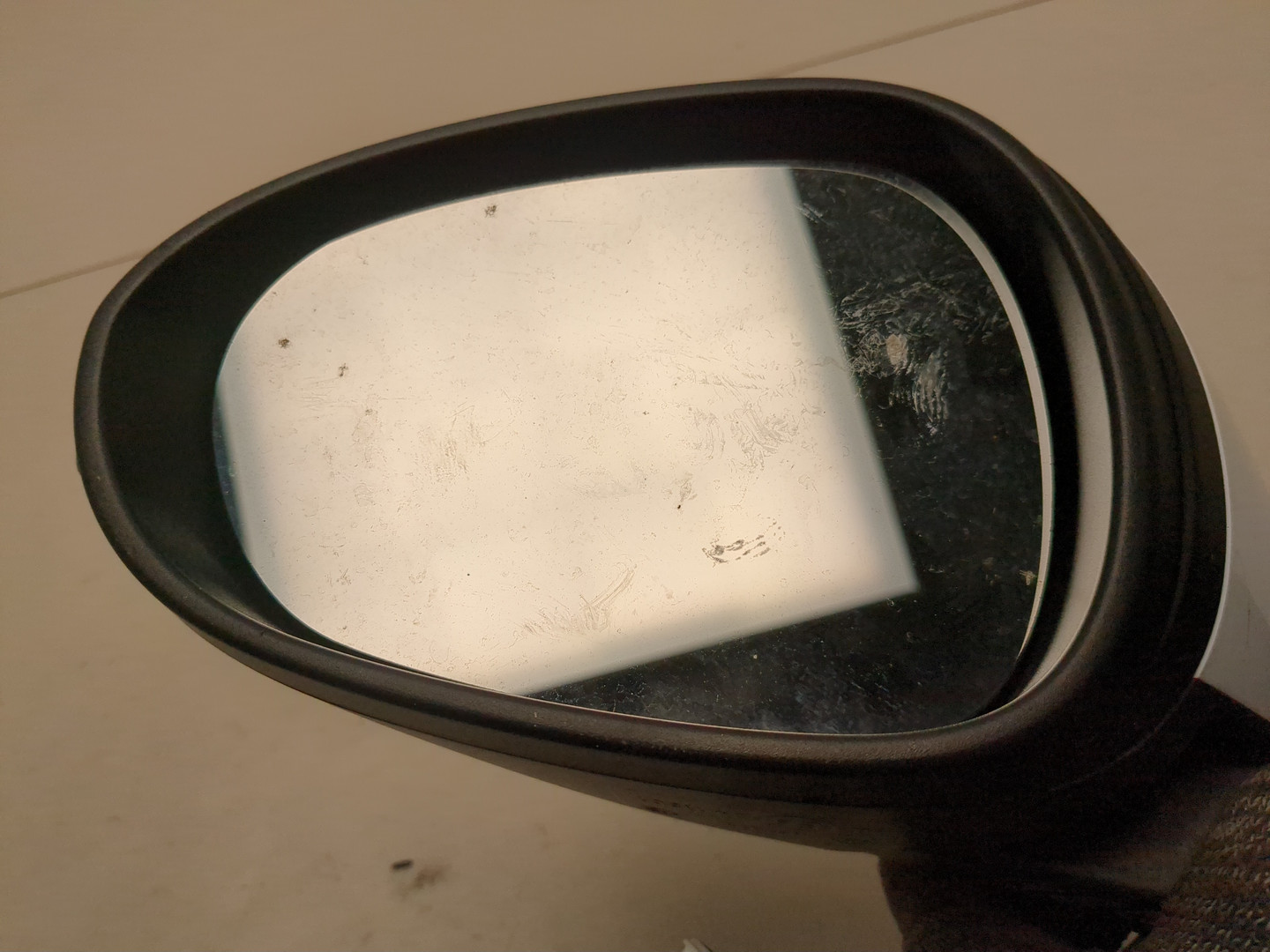 Зеркало левое электрическое