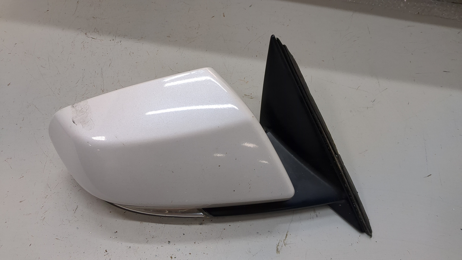 Зеркало правое электрическое