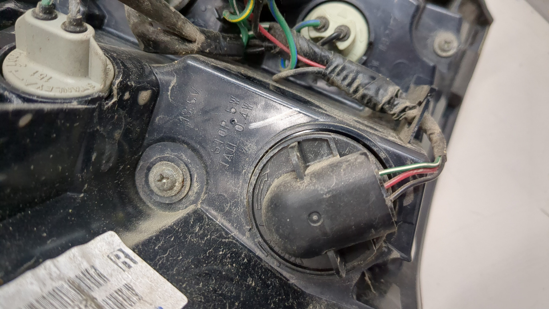 Фонарь задний правый