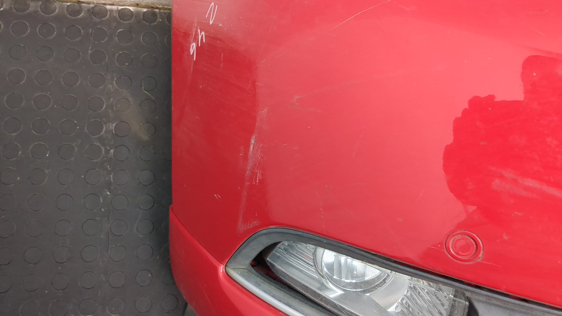 Бампер передний