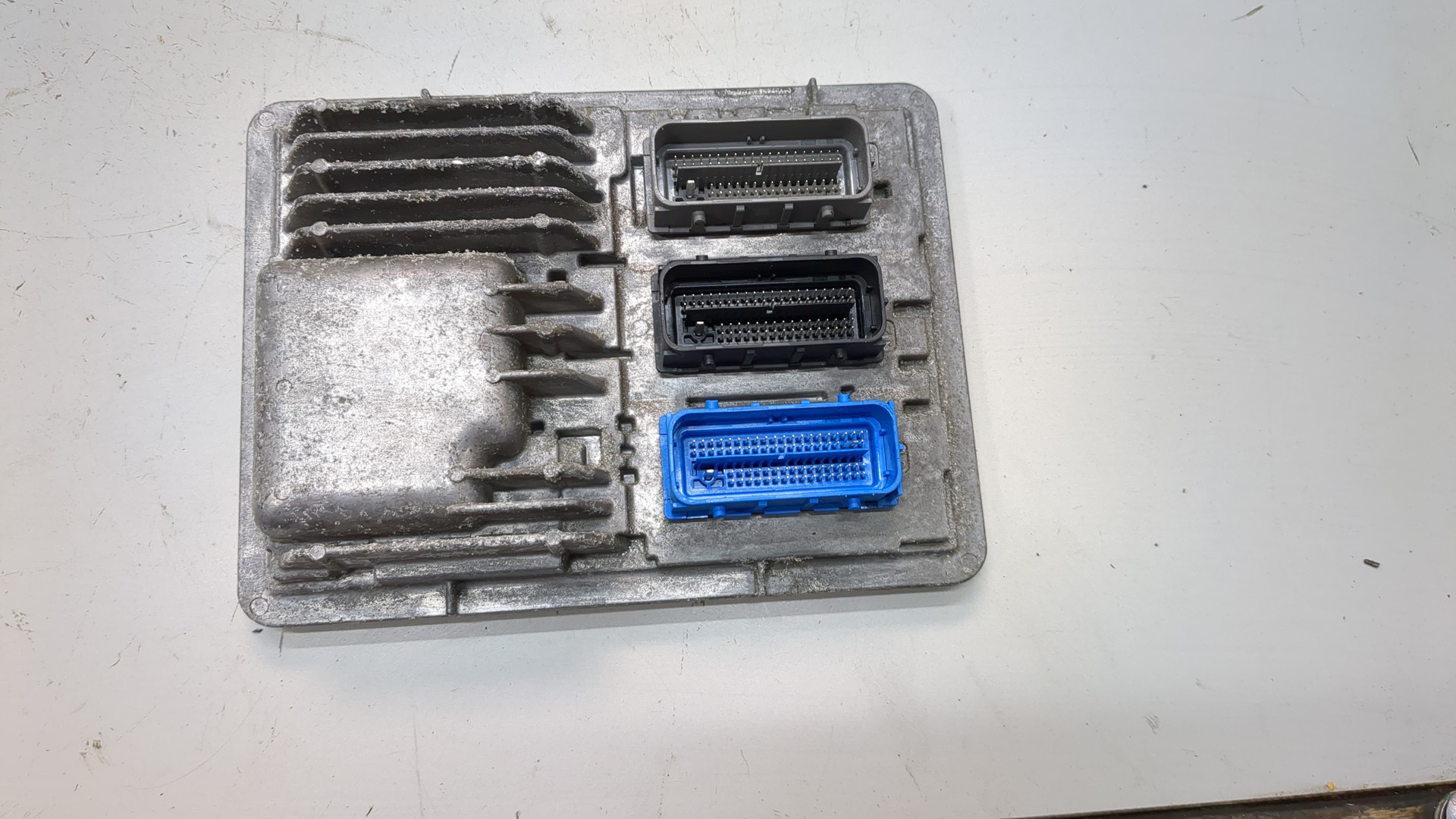 Блок управления двигателем