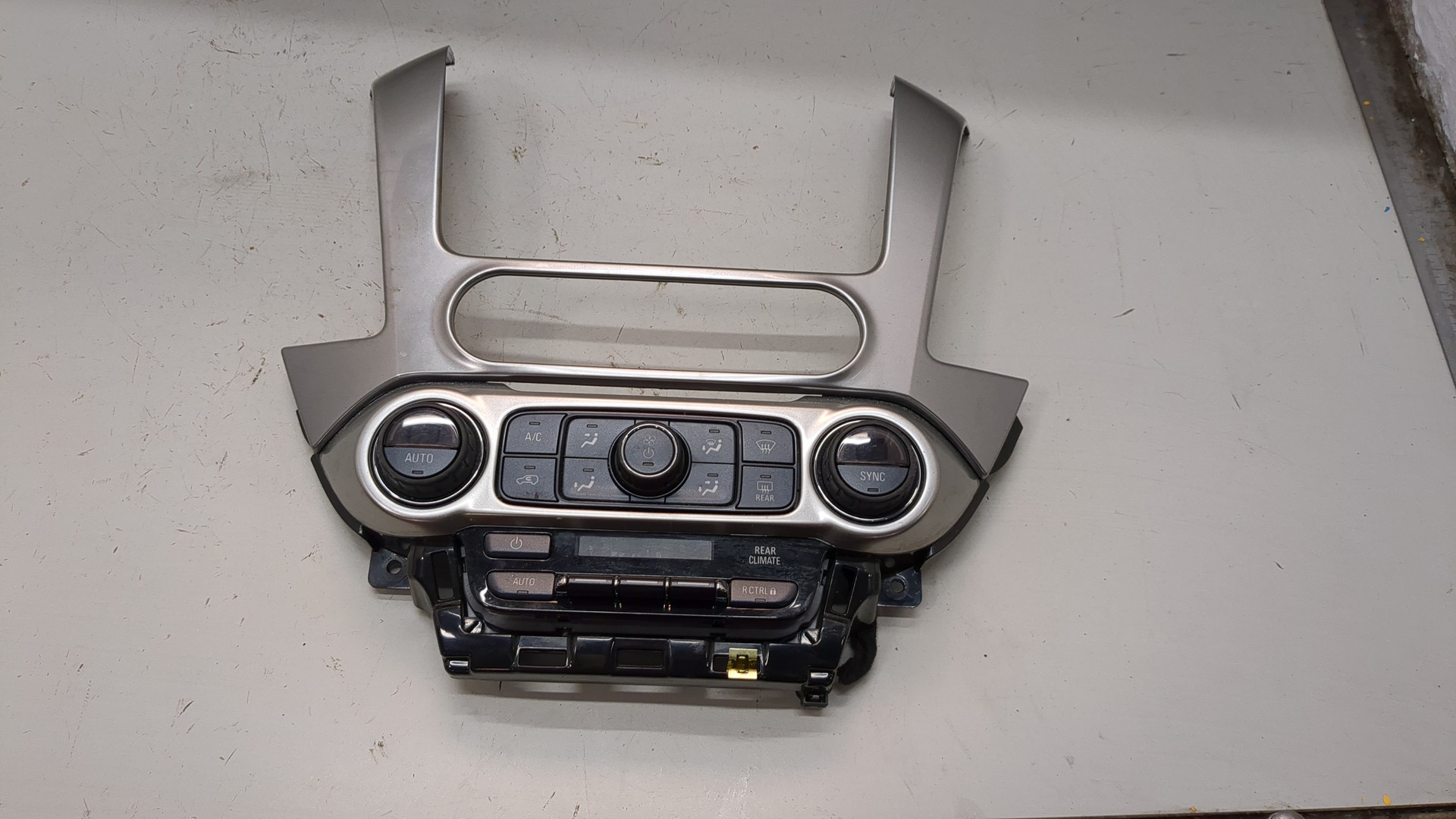 Переключатель отопителя