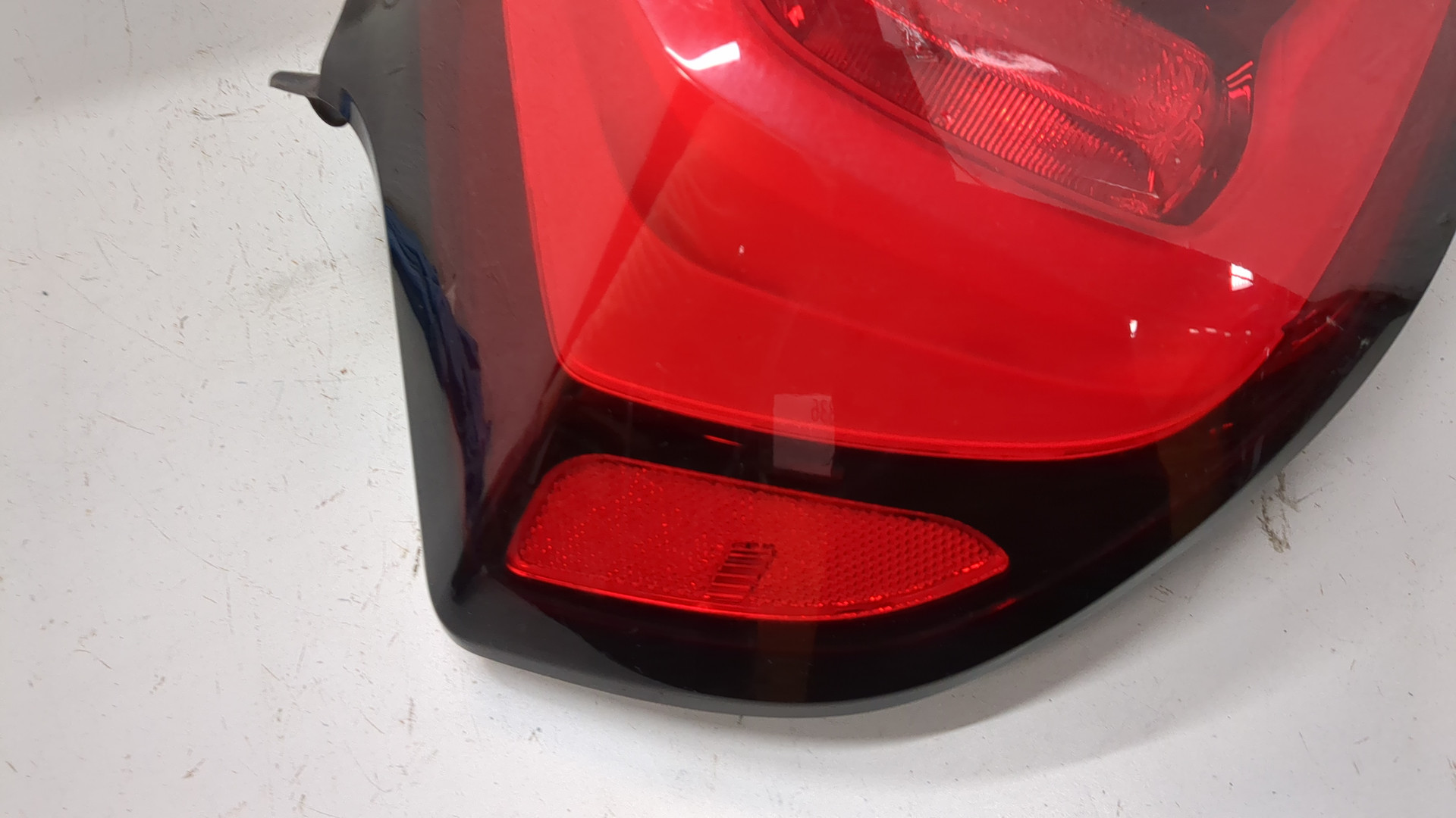 Фонарь задний левый