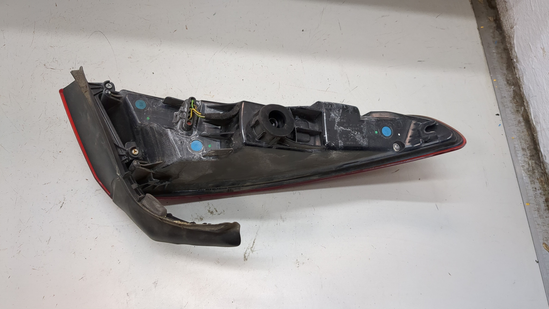 Фонарь задний правый