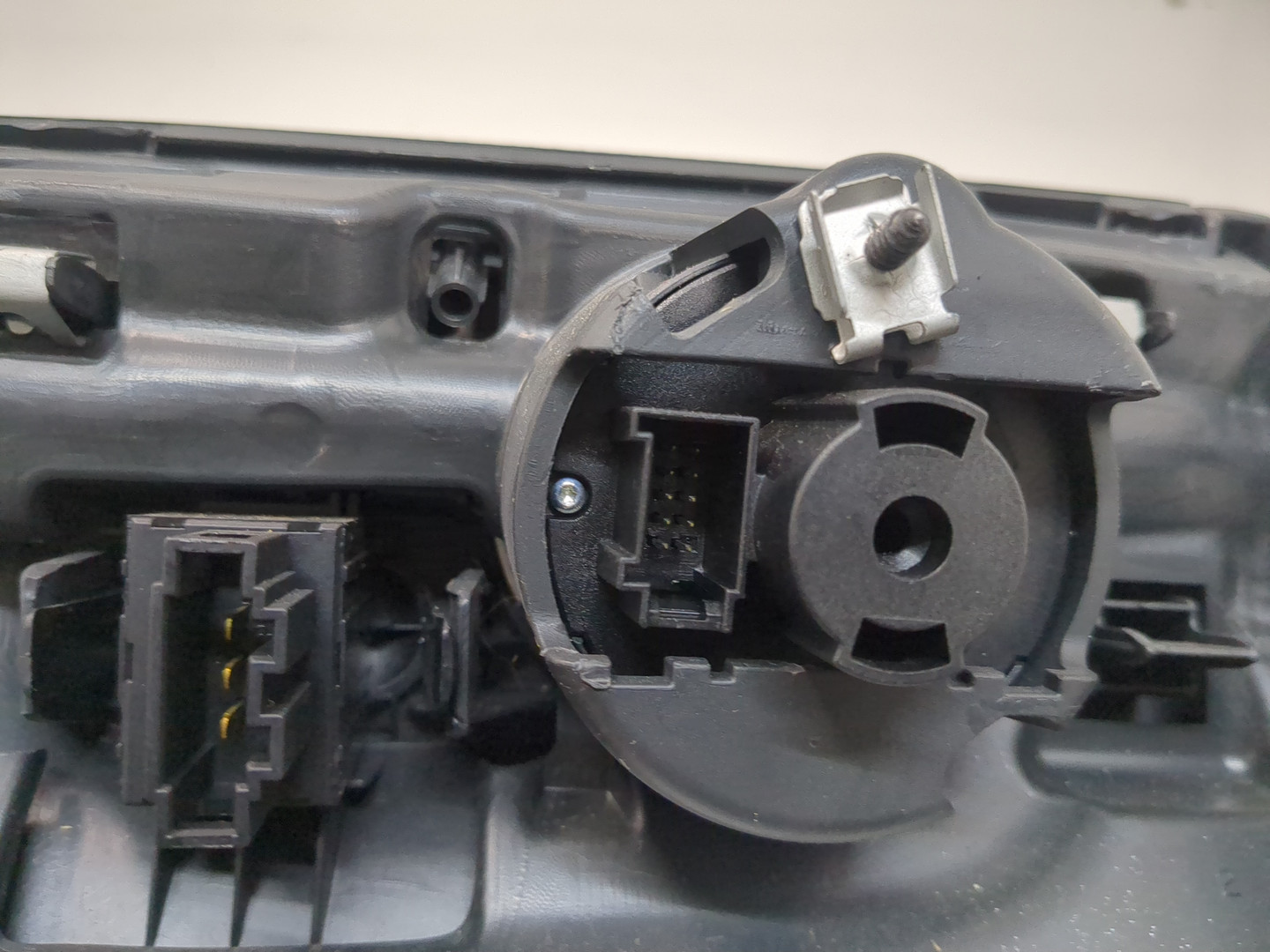 Переключатель света фар