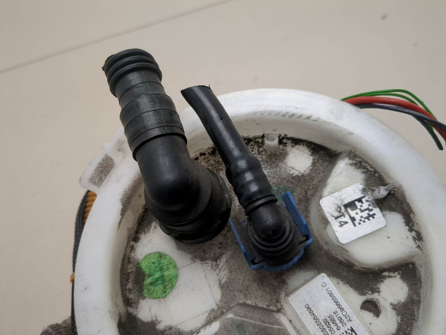 Насос топливный электрический