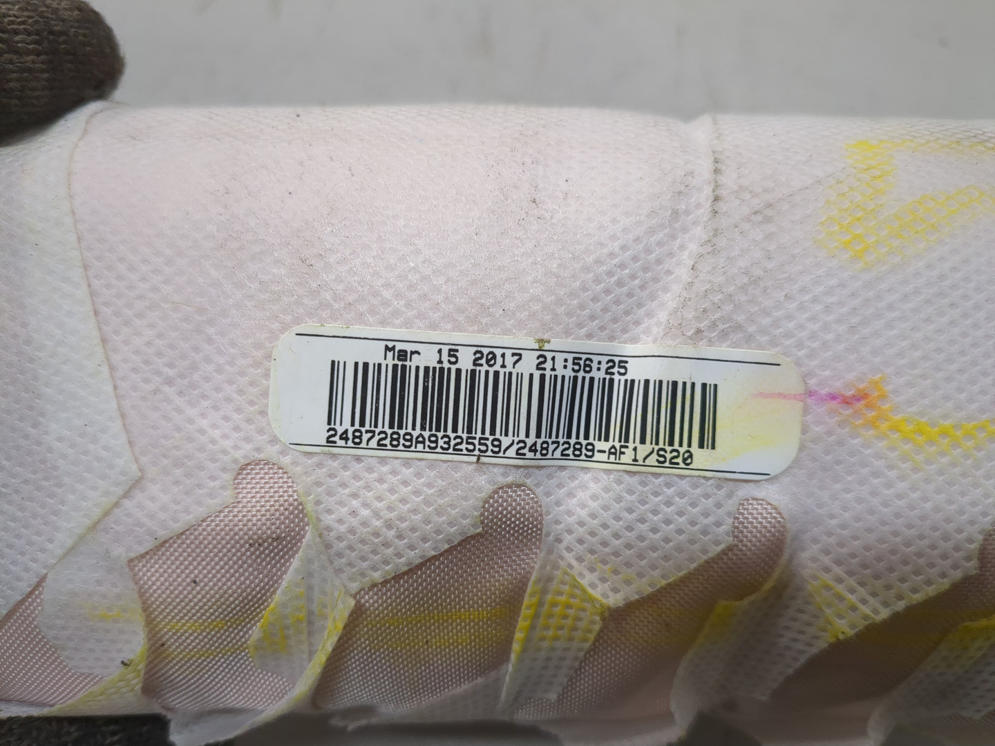 Подушка безопасности пассажирская (в торпедо)