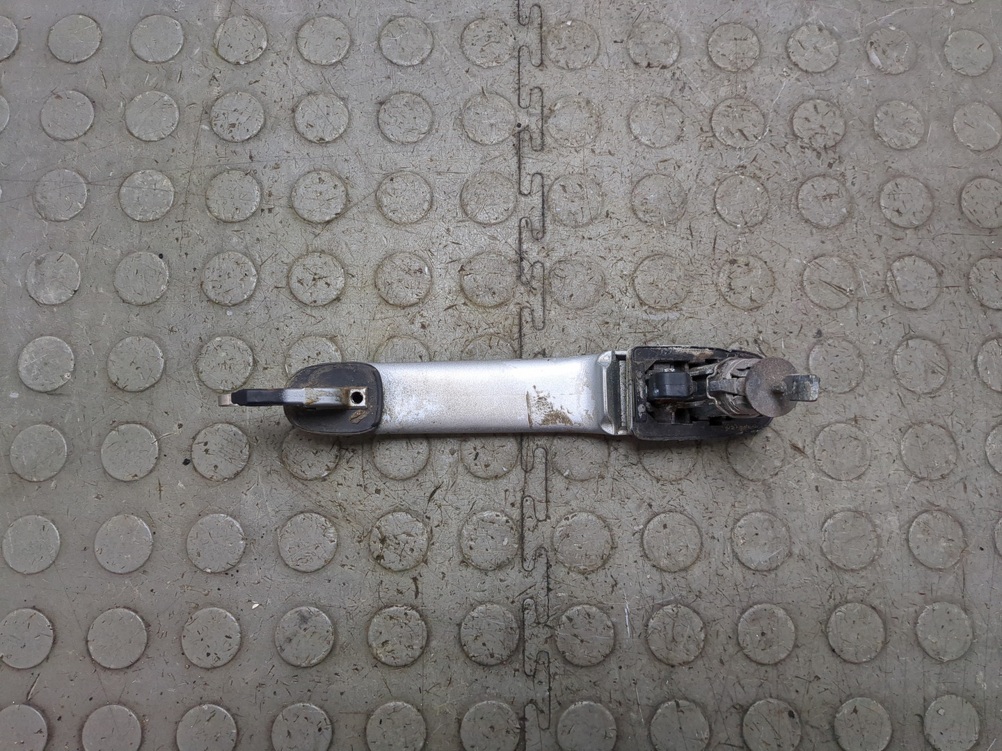 Ручка двери наружная