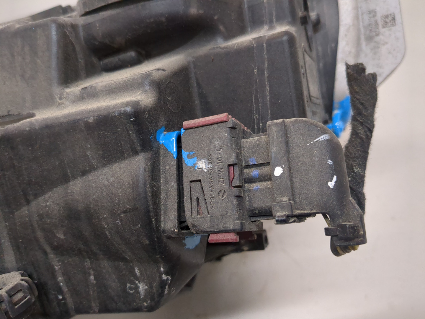 Фара правая