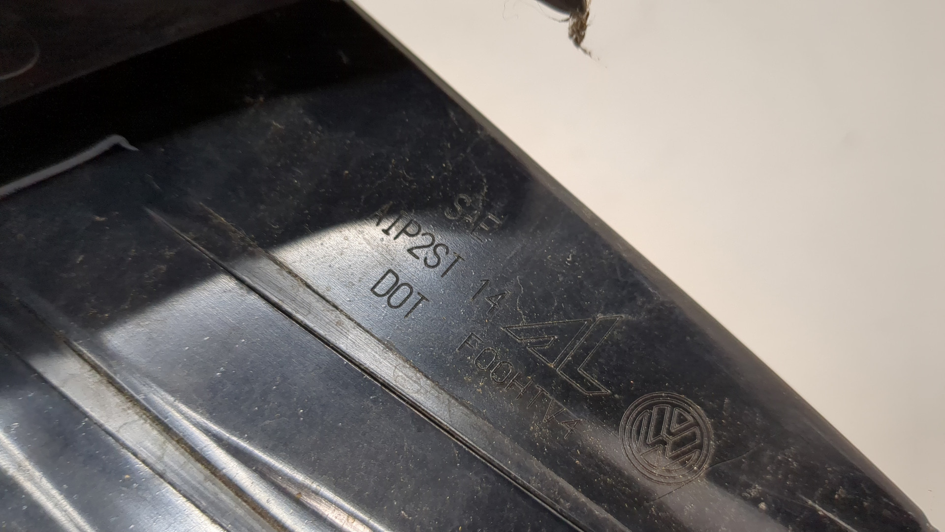 Фонарь задний левый