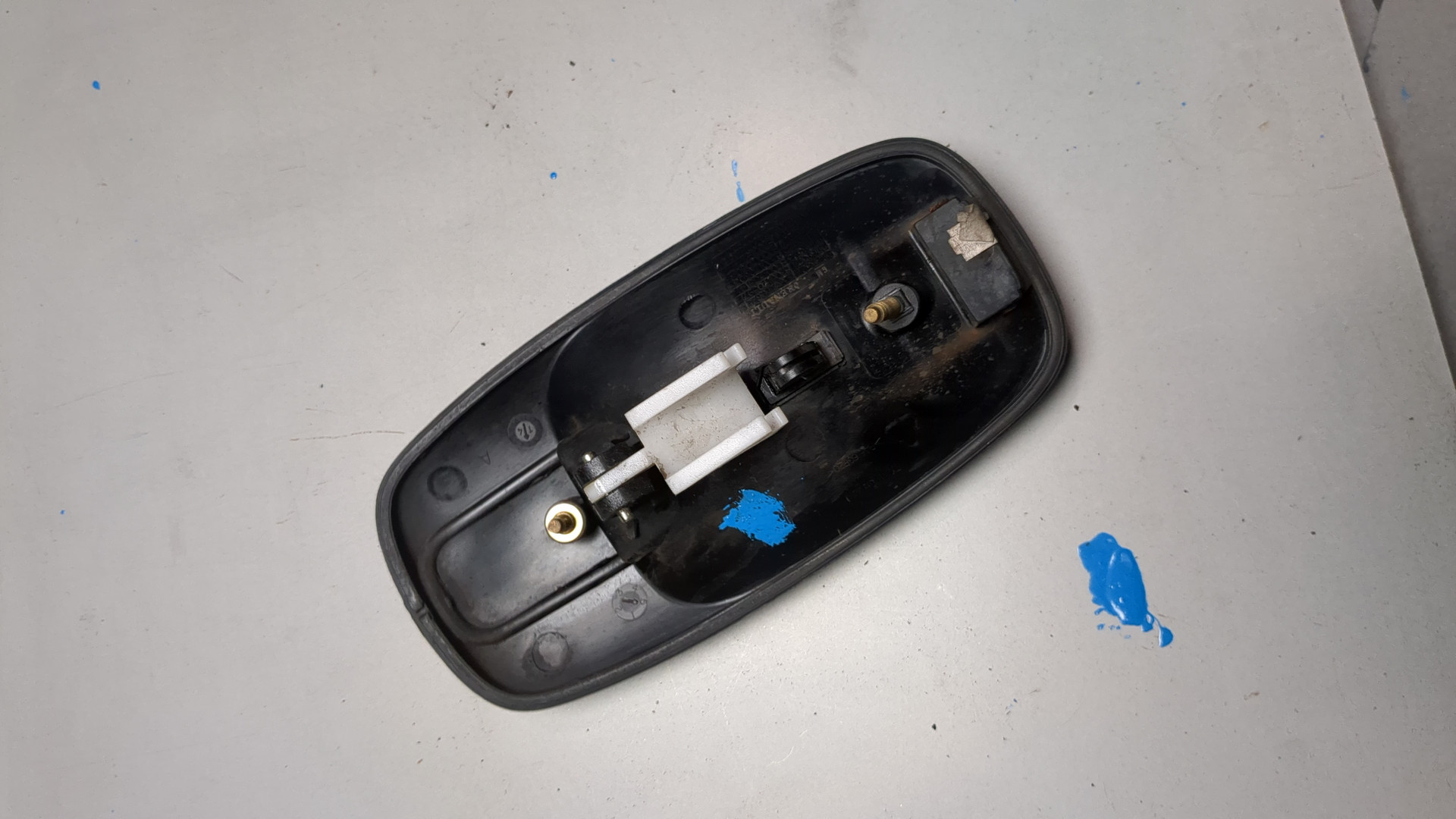 Ручка двери задней наружная левая