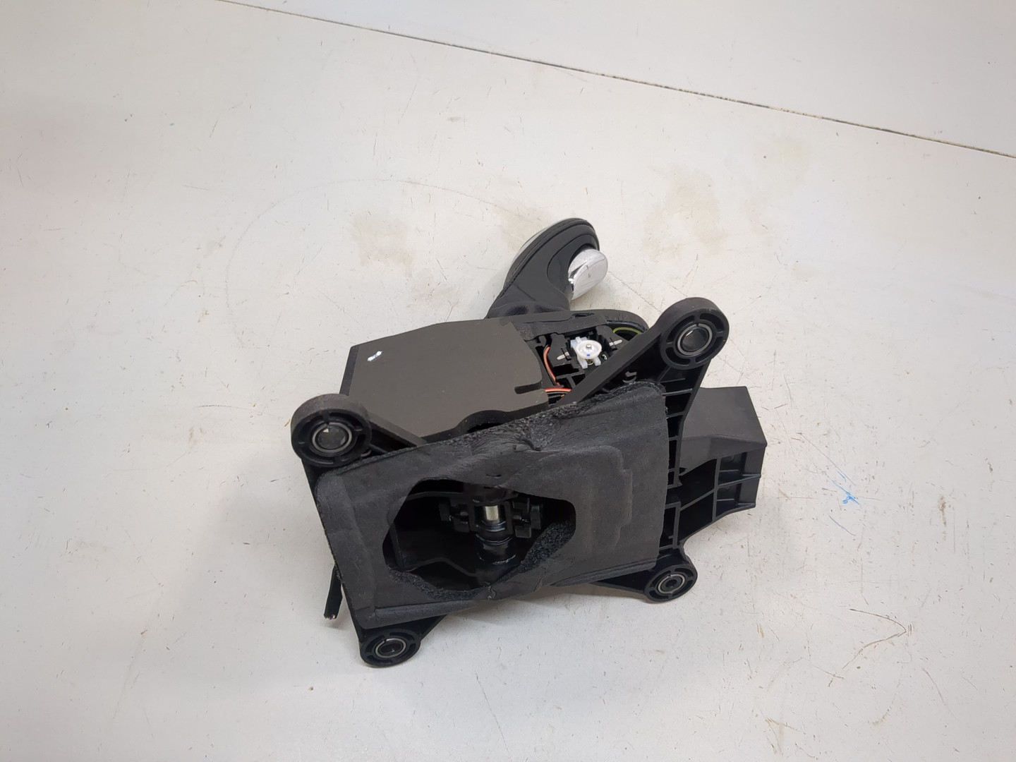 Кулиса МКПП / АКПП