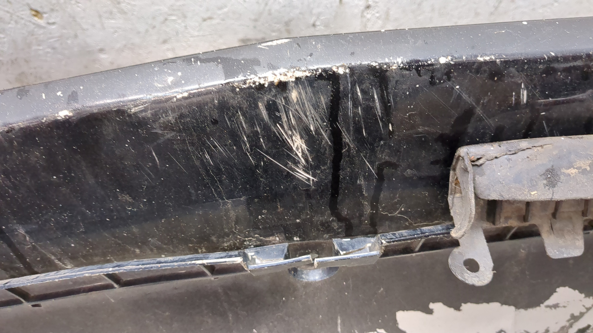 Бампер передний