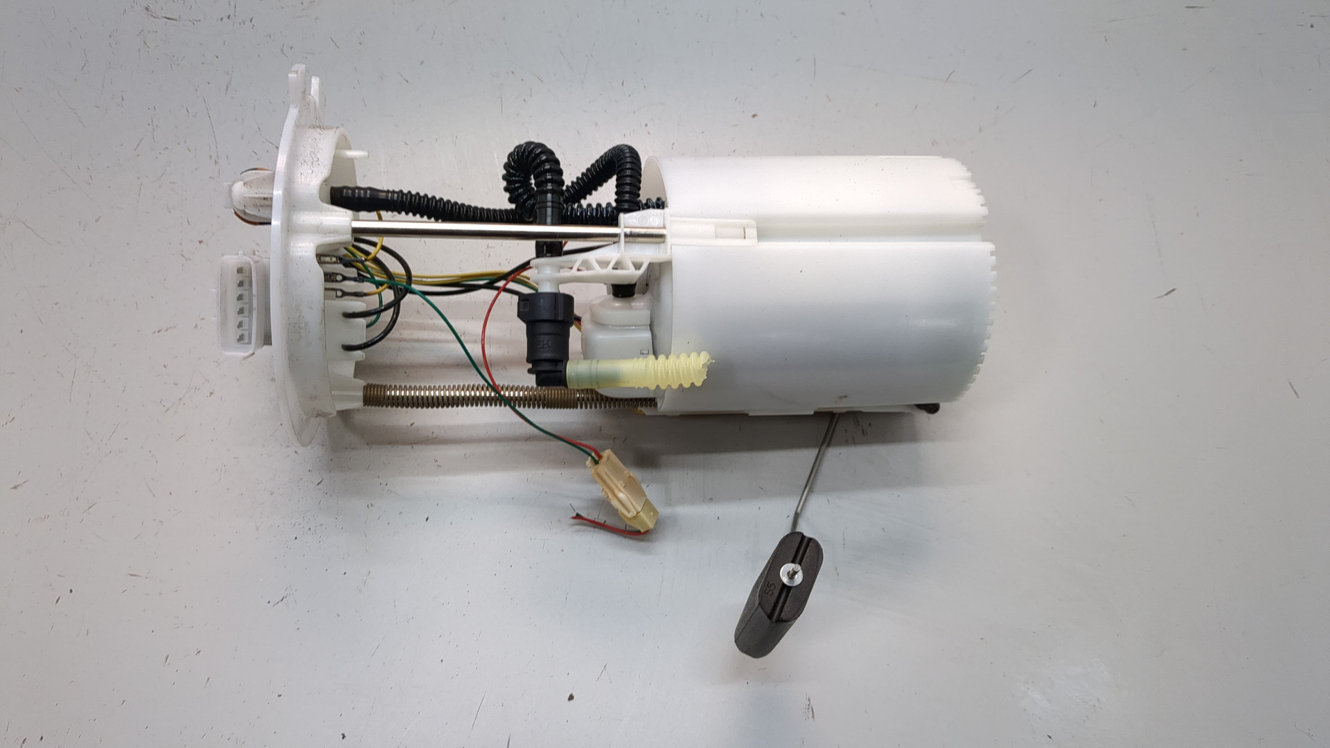 Насос топливный электрический