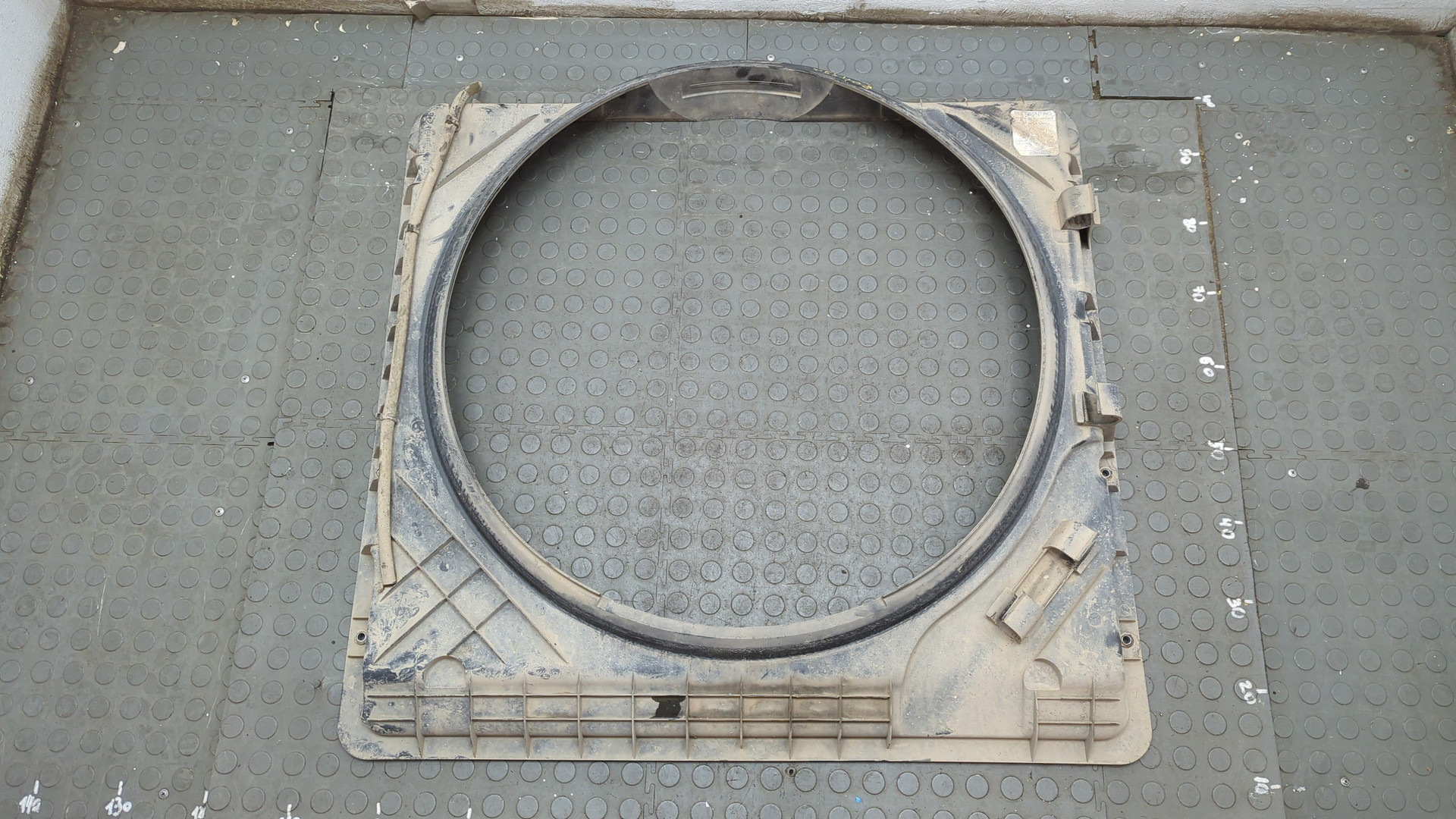 Диффузор вентилятора