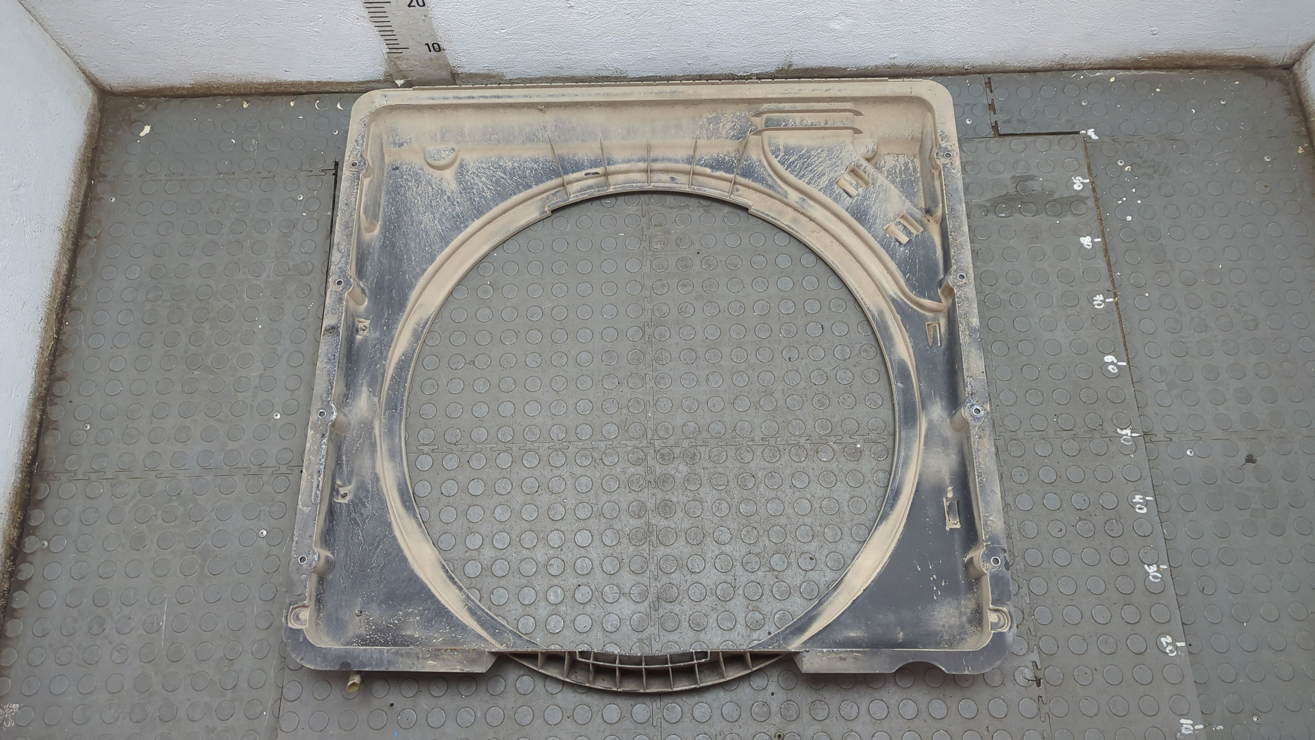 Диффузор вентилятора