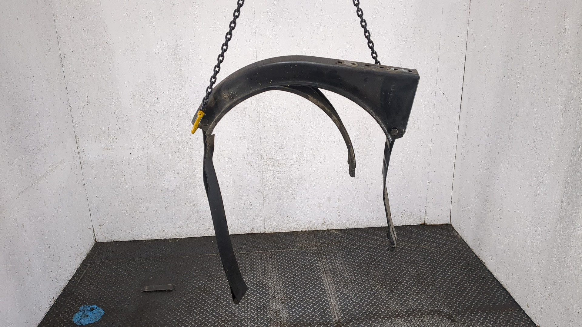 Лента крепления бензобака